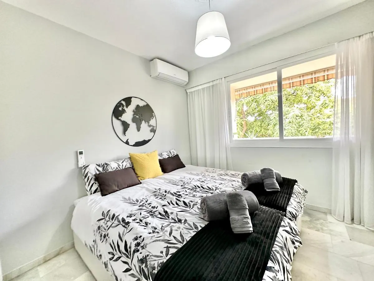 City Center Marbella Apartment - Eaw Homes 0*,  İspanya