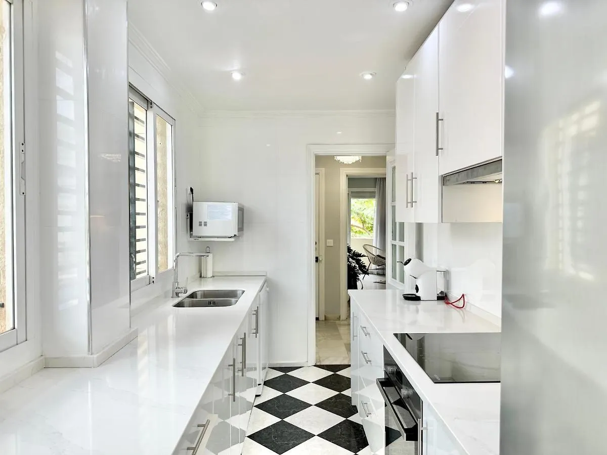 City Center Marbella Apartment - Eaw Homes