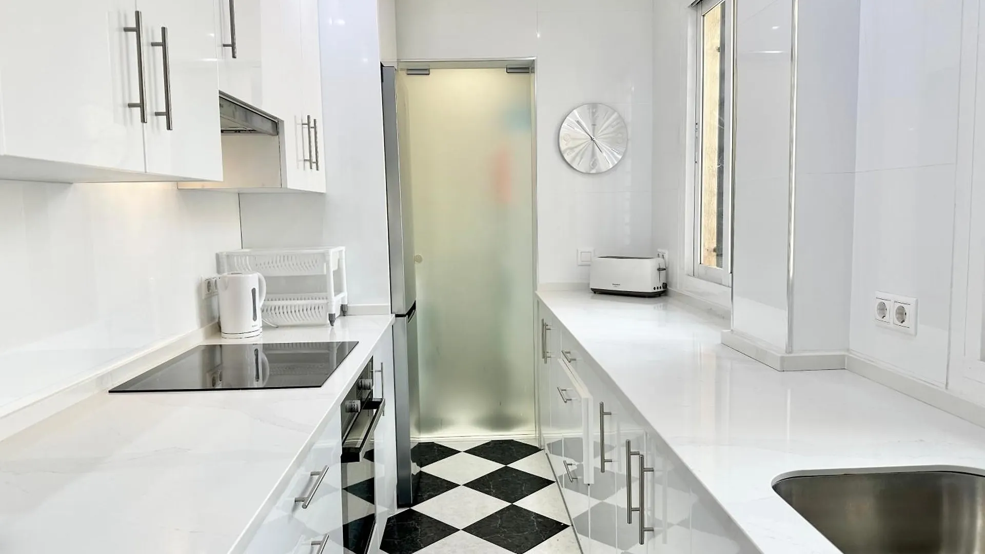 City Center Marbella Apartment - Eaw Homes